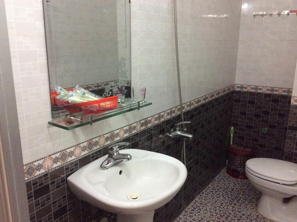 Van Anh Hotel Thach Loi Esterno foto